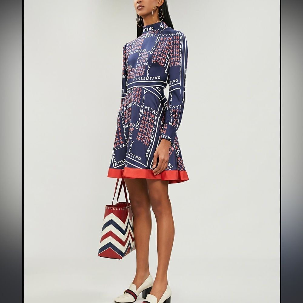 NWT Valentino Puzzle Print Silk Twill Mini Dress
Navy Multi US 4